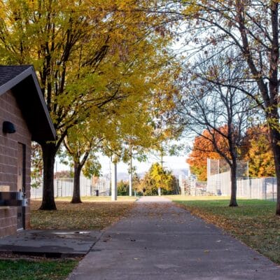 HuffLanePark FallLeaves web 364