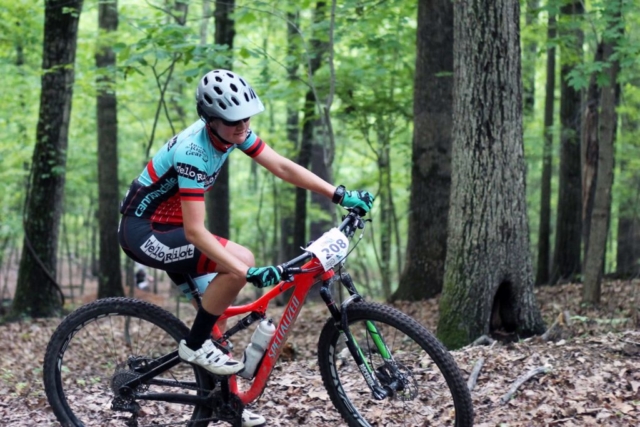 Mountain biker on switchback on Sidewinder Trail