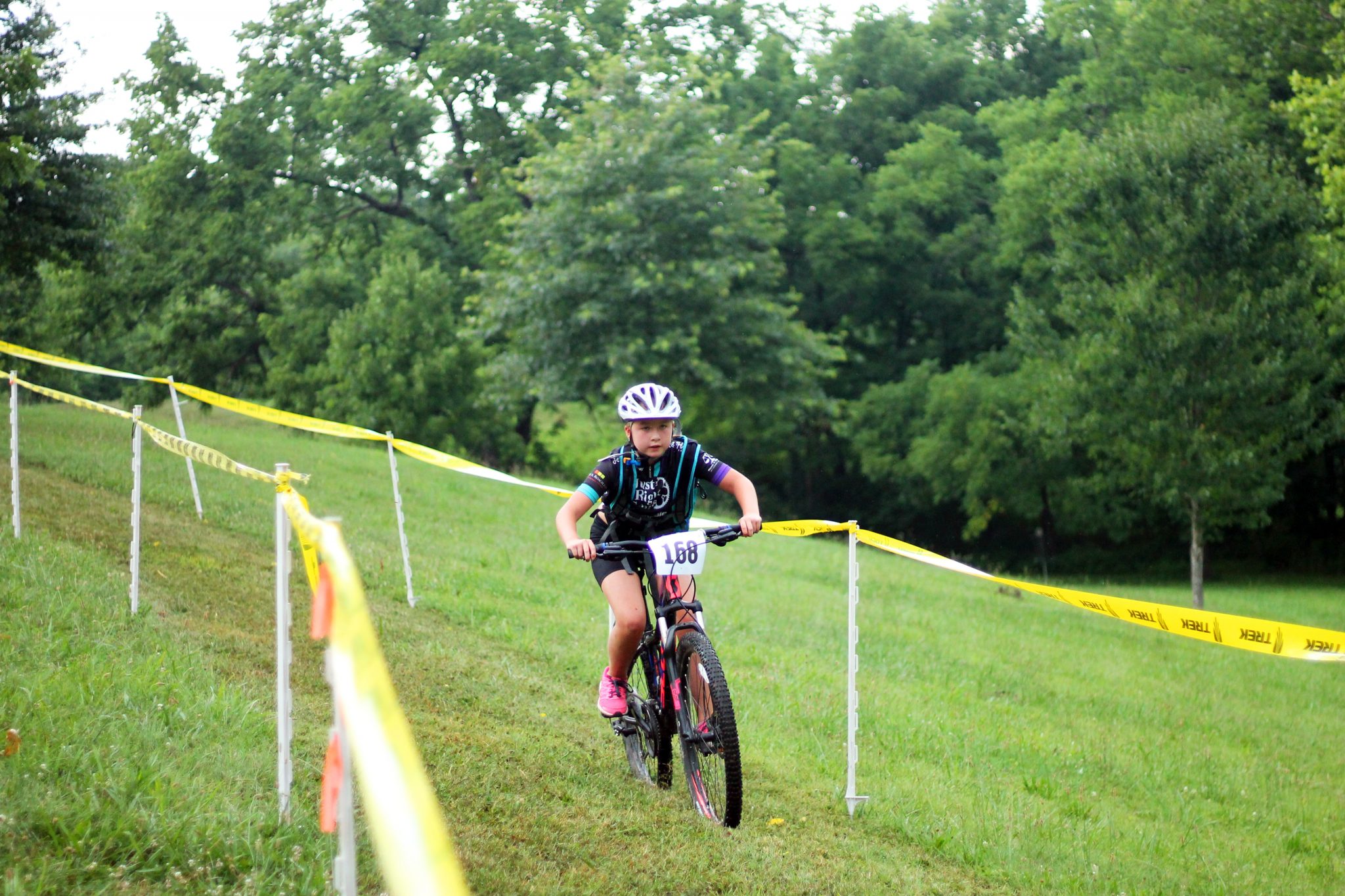 Fishburn youth mountain biker rides downhill at the Play Roanoke race event