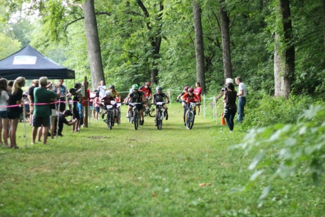 Fishburn youth mountain bikers begin their event in Roanoke park