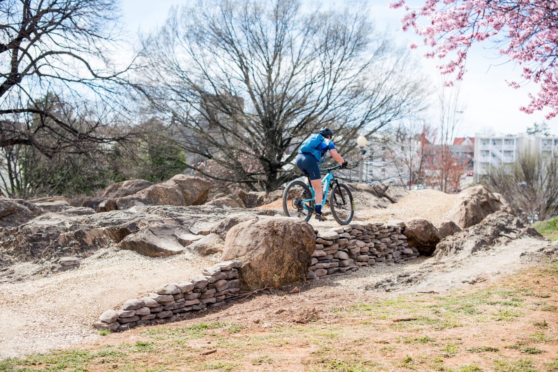 short track elmwood